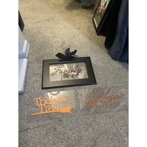 Frameworks Frame With 3 Inserts Halloween Gather Here & Family Indoor Door Decor